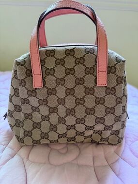Gucci Beige GG Canvas Tote with Pink Trim Handles